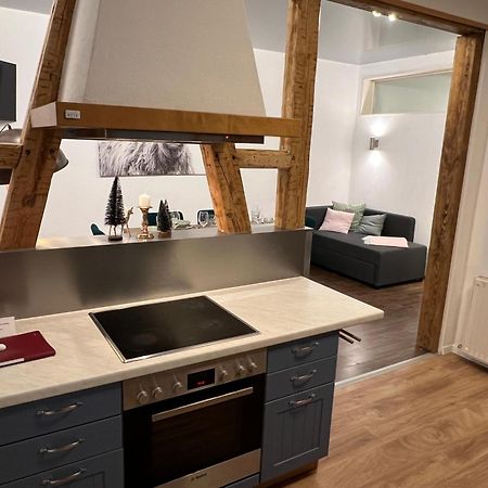 Apartment Humboldt 3 Schlafzimmer,Wifi, Netflix Parken, Terrasse, Klimatisiert, Naehe Zentrum Jena Eksteriør bilde